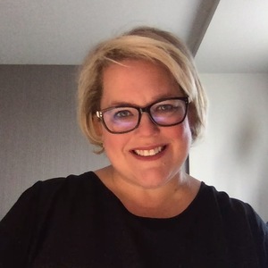 AlysonEngle's avatar